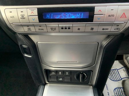 2022 Toyota Landcruiser 2.8 LWB AUTO COMMERCIAL // PRICE EXCL. VAT // GREAT CONDITION // 09/26 CVRT // ONE OWNER // FULL SERVICE HISTORY // €32,479 thumbnail