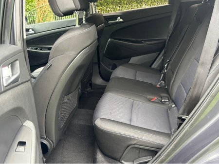 2017 Hyundai Tucson - thumbnail 9