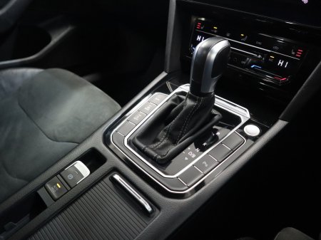 2022 Volkswagen Arteon *9* R LINE TSI PHEV S- DSG €29,995 thumbnail