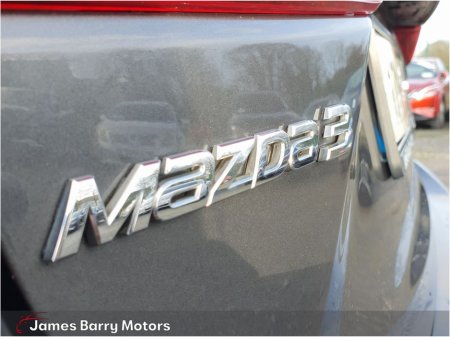 2017 Mazda Mazda3 1.5D 4DR (105ps) EXECUTIVE SE €10,950 thumbnail