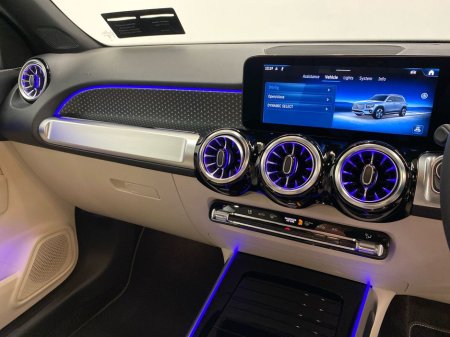 2025 Mercedes-Benz GLB - thumbnail 15