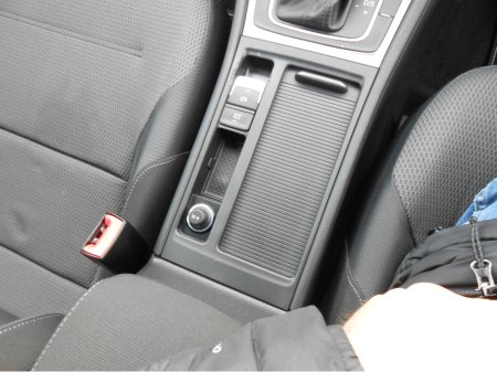 2016 Volkswagen Golf Comfort 1.2 Petrol Auto €14,995 thumbnail