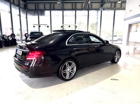 2016 Mercedes-Benz E Class - thumbnail 7