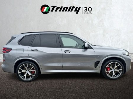 2023 BMW X5 - thumbnail 5