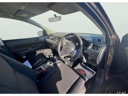 2015 Nissan Pulsar - photo 2