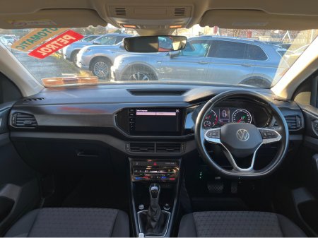 2022 Volkswagen T-Cross AUTOMATIC 1.0 PETROL //REVERSE CAMERA//KEYLESS ENTRY// €24,950 thumbnail