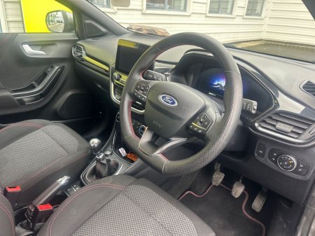 2023 Ford Puma - thumbnail 5