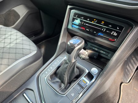 2023 Volkswagen Tiguan - thumbnail 13