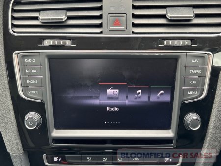 2015 Volkswagen Golf - thumbnail 17