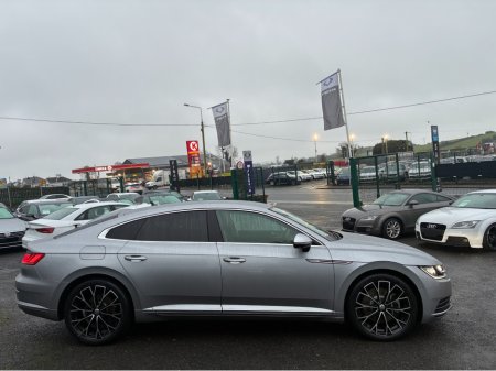 2019 Volkswagen Arteon 2.0 TSI  4 MOTION 280BHP VIRTUAL DASH FULL LEATHER HEATED ELECTRIC SEATS SAT NAV CARPLAY ANDROID AUTO BLIND SPORT PARKING SENSORS SELF PARKING ASSIST 360 CAMERA DYNAUDIO SOUND SYSTEM €29,950 thumbnail