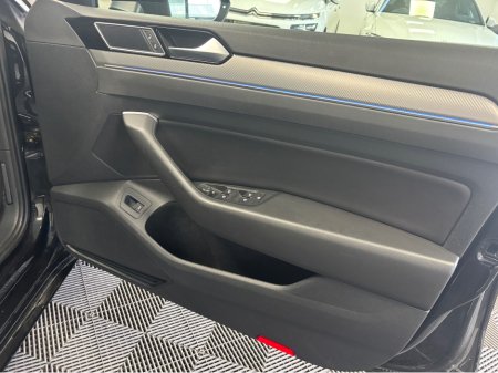 2020 Volkswagen Arteon *VOLKSWAGEN ARTEON* *2.0 PETROL* *DSG* *DIGITAL DASH* *HEATED LEATHER ELECTRIC SEATS* *REVERSE CAMERA* *HEADS UP DISPLAY* *R-LINE* *FINANCE AVAILABLE* *TRADE INS WELCOME* €33,950 thumbnail