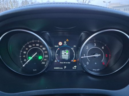 2020 Jaguar E-Pace 2.0D I4 150 PS AWD Auto S €19,999 thumbnail