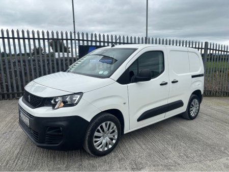 2020 Peugeot Partner PROF 1.6 BLUE HDI 100 2DR €10,995
