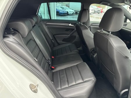 2016 Volkswagen Golf R 4MOTION 2.0 TSI AUTO €26,950 thumbnail