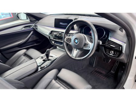 2018 BMW 5 Series - thumbnail 12