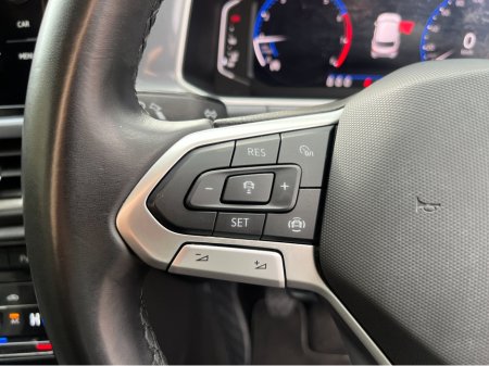 2024 Volkswagen T-Roc - thumbnail 23