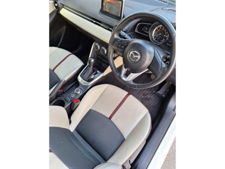 2016 Mazda Demio - thumbnail 9