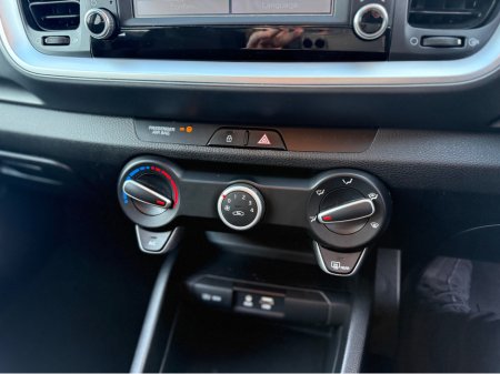 2018 Kia Stonic K2 - 1.4 PETROL - AUTO - 12M WARRANTY - CAR: 1596 €12,950 thumbnail