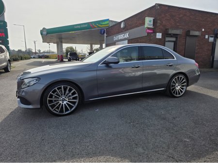 2018 Mercedes-Benz E Class - thumbnail 4