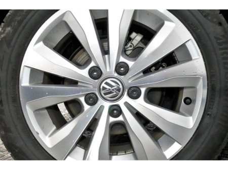 2017 Volkswagen Golf MK 7.5 1.2 TSI DSG COMFORTLINE *CARPLAY*ANDROID*PARK SENSORS* €17,490 thumbnail