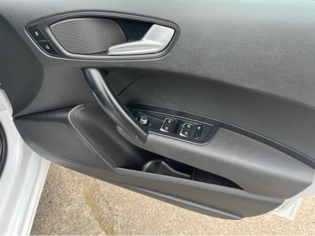 2015 Audi A1 - thumbnail 9