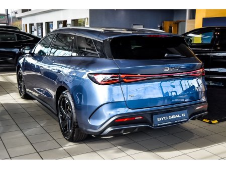 2026 BYD Seal - view 4