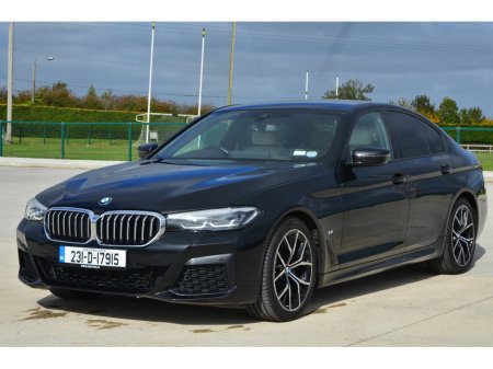 2023 BMW 5 Series - view 3