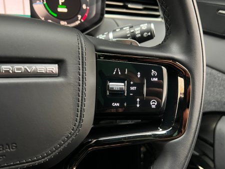 2023 Land Rover Range Rover Sport DYNAMIC SE P440E 440HP *PAN ROOF* €94,990 thumbnail