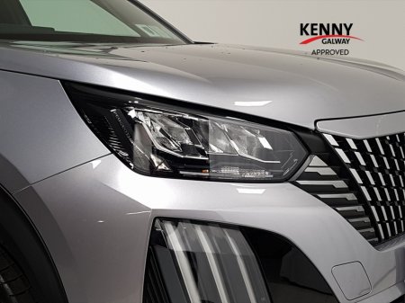 2024 Peugeot 2008 - thumbnail 17