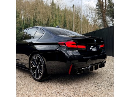 2021 BMW 5 Series - thumbnail 9