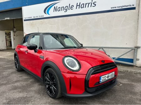 2022 MINI Cooper AUTOMATIC / LEATHER. FINANCE AVAILABLE. TRADE IN WELCOME. www.nangleharris.ie. ALL CARS CHECKED WITH MOTORCHECK.IE CALL 01 5620011 €23,900