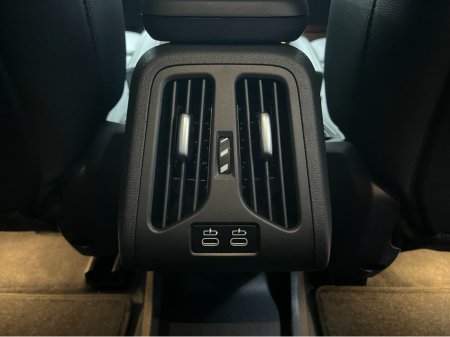 2023 BMW iX1 - thumbnail 17