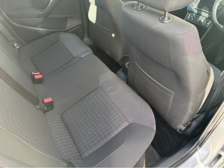 2015 Volkswagen Polo 1.2i TSI Petrol Automatic Comfortline €12,250 thumbnail