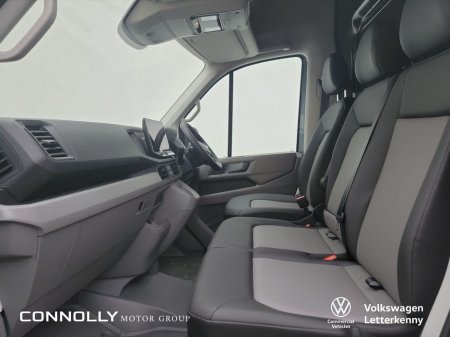 2026 Volkswagen Crafter CR35 Panel van Highline MWB 177 HP 2.0 TDI 8sp Automatic FWD €51,179 thumbnail