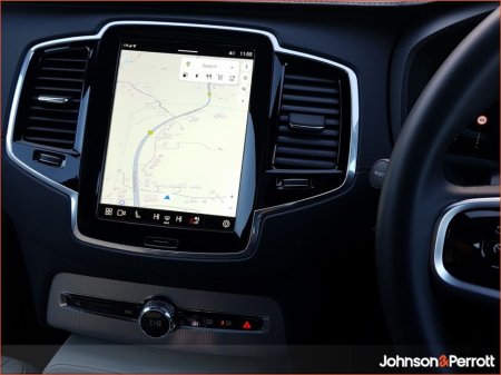 2025 Volvo XC90 T8 455bhp PHEV AWD Plus Bright (Adaptive Cruise / 360 Camera / Panoramic Sunroof) €91,900 thumbnail