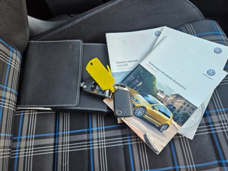 2018 Volkswagen Golf 1.4 GTE AUTOMATIC 201BHP *PLUG IN PETROL HYBRID* NCT 12/27 FINANCE AVAILABLE FROM €76 PER WEEK 2 KEYS/ REVERSE CAMERA/ BLUETOOTH/ USB/ AUX/  CHARGING CABLES AVAILABLE/ HISTORY CHECKED €16,950 thumbnail