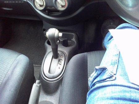 2011 Nissan Micra - thumbnail 9