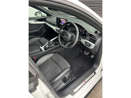 2022 Audi A5  €40,995 thumbnail