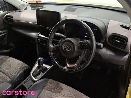 2023 Toyota Yaris Cross 1.5 Hybrid Sol €28,480 thumbnail