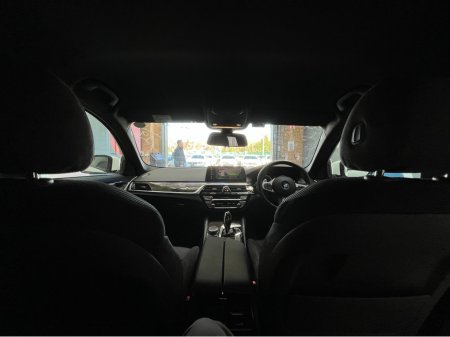 2019 BMW 5 Series - thumbnail 20