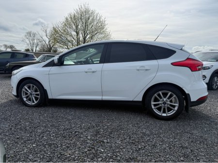 2015 Ford Focus - photo 4
