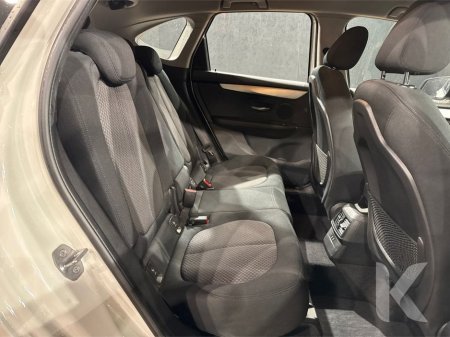 2019 BMW 2 Series - thumbnail 13