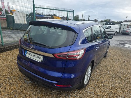 2018 Ford S-Max 2.0 TDCi 150PS PowerShift Titanium €14,950 thumbnail