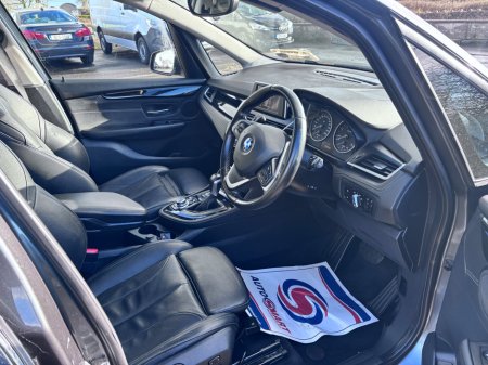 2016 BMW 2 Series - thumbnail 12