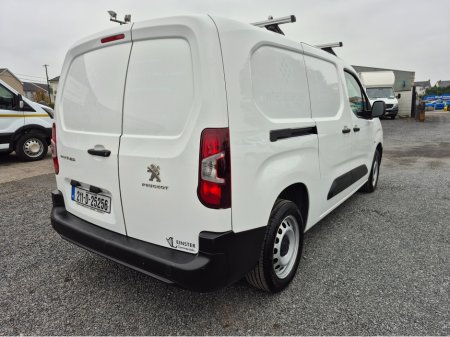 2021 Peugeot Partner ACTIVE PLUS 1.5 BLUE H HDI 100 L €15,500