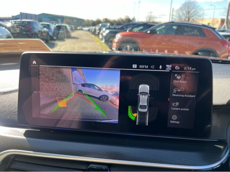 2021 BMW 5 Series - thumbnail 18