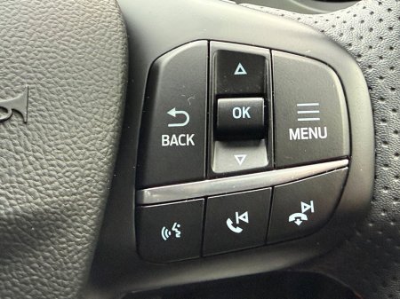 2023 Ford Kuga 2.5 Duratec 225PS PHEV ST-Line Auto €28,950 thumbnail