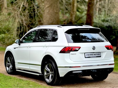 2019 Volkswagen Tiguan - thumbnail 24