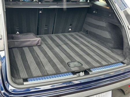 2023 Mercedes-Benz EQC 400 4MATIC AMG LINE EDITION €37,990 thumbnail