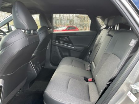 2024 Toyota bZ4X - thumbnail 8